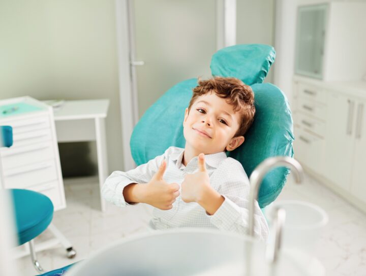 Prima visita dal dentista per i bambini: quando è il momento giusto? | Studio Dentistico Baldi | Consigli per i tuoi denti